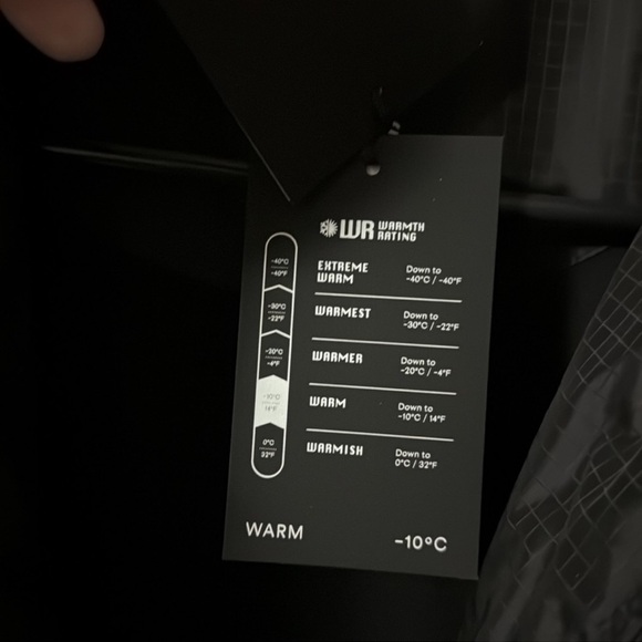 ARITIZIA TNA COACHES JACKET - Picture 9 of 9